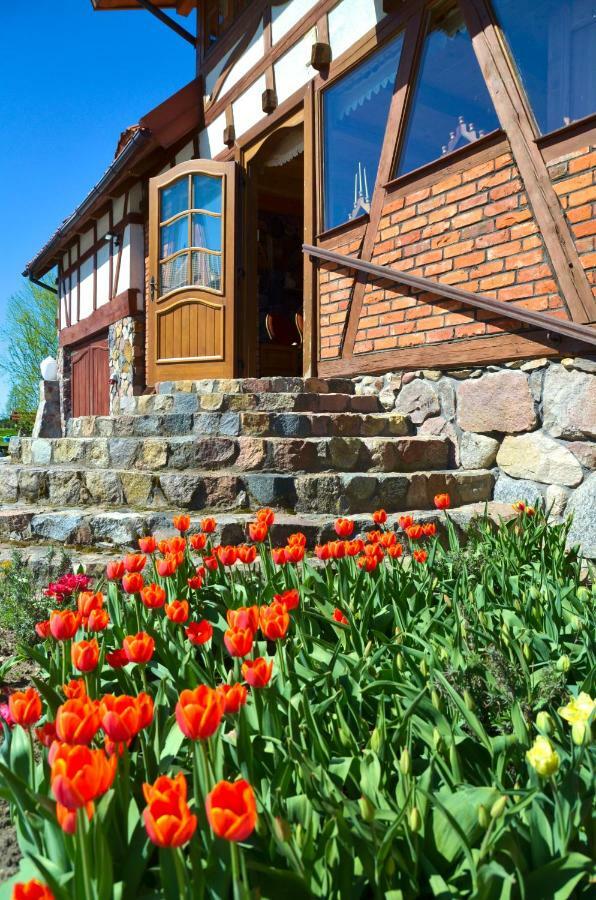 Dom Na Wodzie Mazury Vila Dzwierzuty Exterior foto